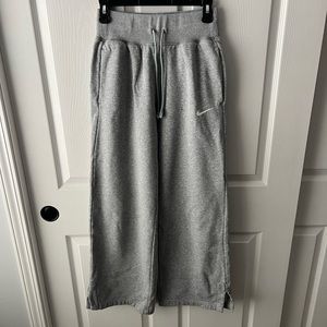 Nike Sweatpants